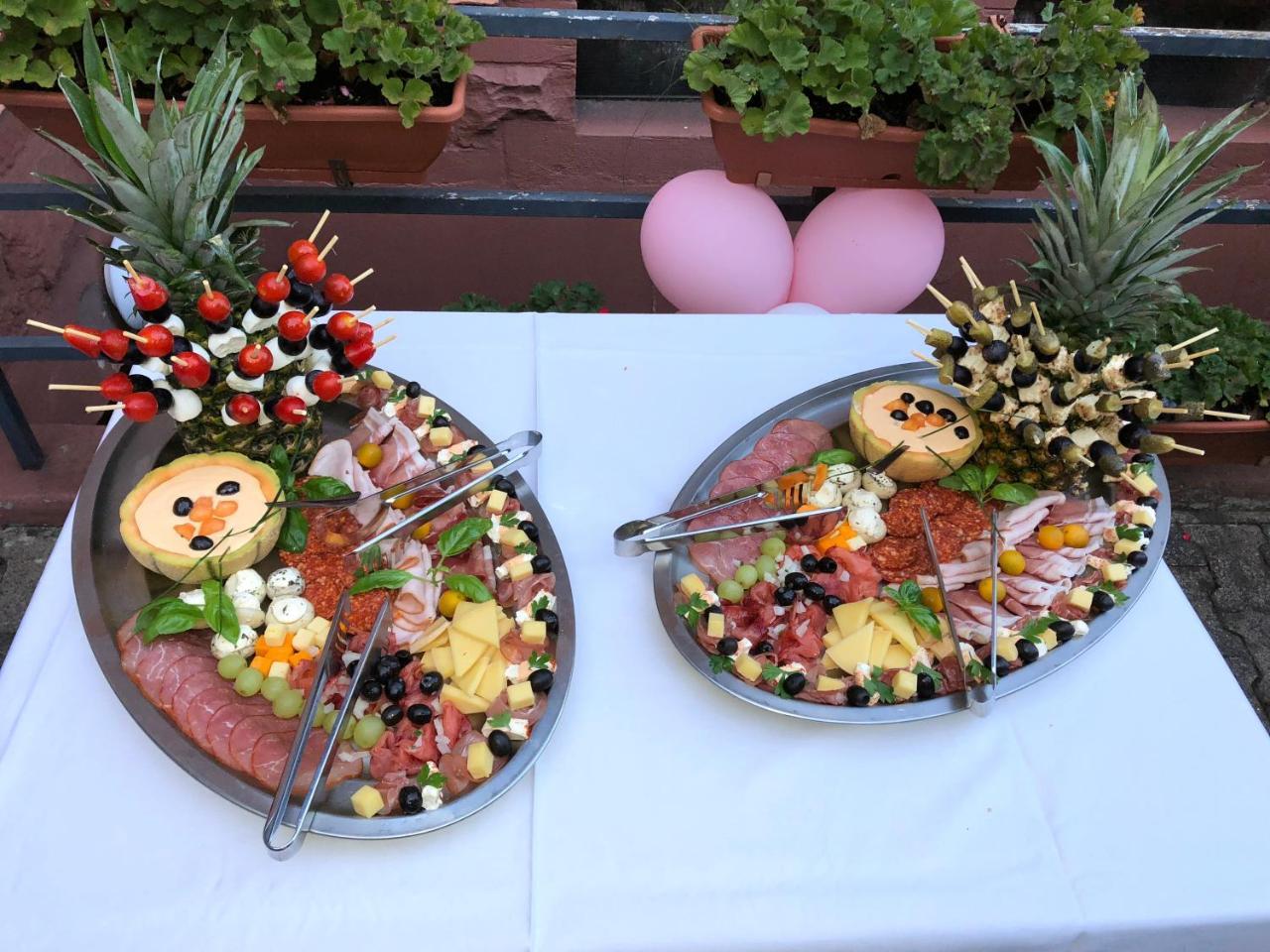 Hotel Restaurant Balkan Trevír Exteriér fotografie